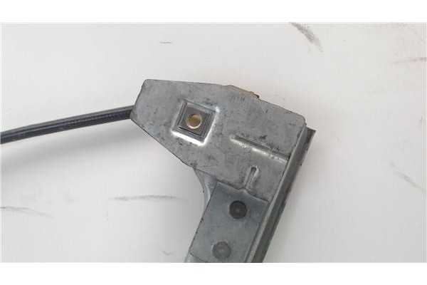 Recambio de mecanismo elevalunas delantero derecho para citroen xsara berlina referencia OEM IAM 400595T  