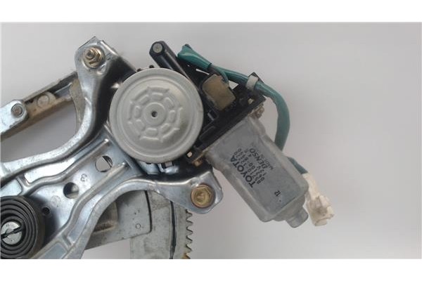 Recambio de mecanismo elevalunas delantero derecho para toyota corolla (e11) referencia OEM IAM 6980112100  
