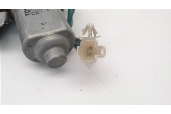Recambio de mecanismo elevalunas delantero derecho para toyota corolla (e11) referencia OEM IAM 6980112100  