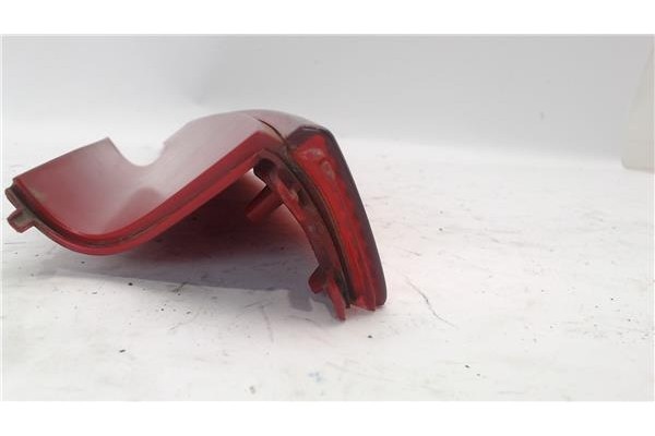 Recambio de piloto superior trasero derecho para citroen c4 berlina referencia OEM IAM 9655863780  