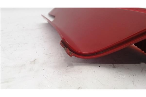 Recambio de piloto superior trasero derecho para citroen c4 berlina referencia OEM IAM 9655863780  