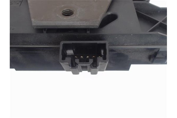 Recambio de cierre electromagnetico porton para ford focus ii (da_) 1.6 tdci referencia OEM IAM R442A66 1570448 