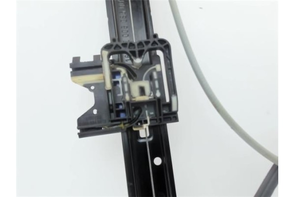 Recambio de mecanismo elevalunas delantero derecho para audi a3 (8v1) 1.8 ambiente referencia OEM IAM 8V4837462  