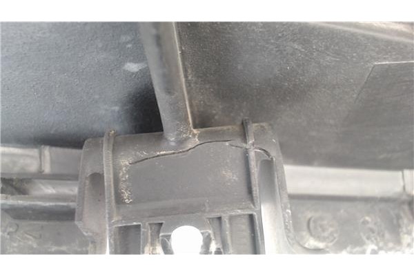 Recambio de faro delantero izquierdo para citroen saxo referencia OEM IAM 6204N5  