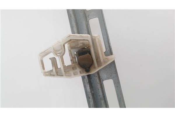 Recambio de mecanismo elevalunas delantero derecho para peugeot 206 referencia OEM IAM 9222F8  