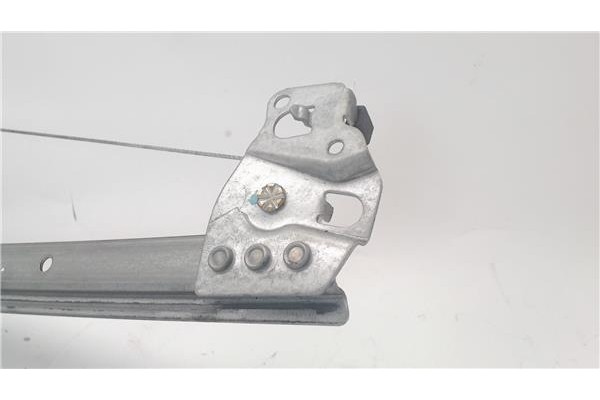 Recambio de mecanismo elevalunas delantero derecho para citroen c3 referencia OEM IAM 9222AP  