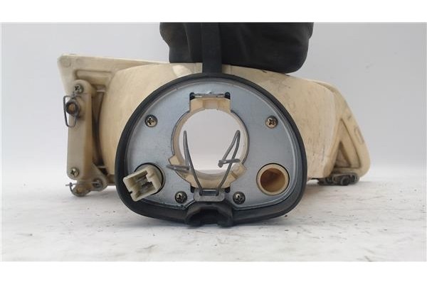 Recambio de faro delantero izquierdo para peugeot 106 (s1) referencia OEM IAM 6204C2  
