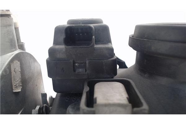 Recambio de faro delantero izquierdo para citroen saxo referencia OEM IAM 6204N5  