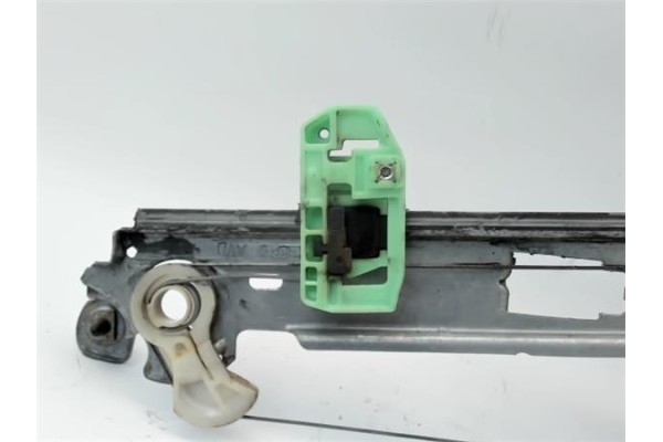 Recambio de mecanismo elevalunas delantero derecho para renault scenic ii (jm) referencia OEM IAM   