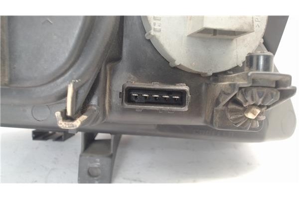 Recambio de faro delantero izquierdo para citroen xsara berlina referencia OEM IAM 9637020280  