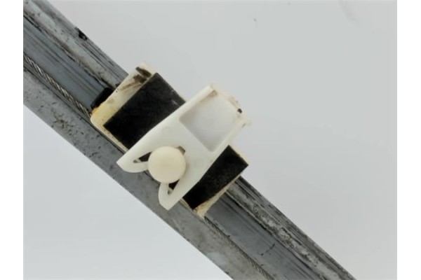 Recambio de mecanismo elevalunas delantero derecho para renault megane i classic (la0) referencia OEM IAM   