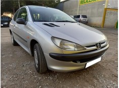 peugeot 206 berlina (1998) del año 