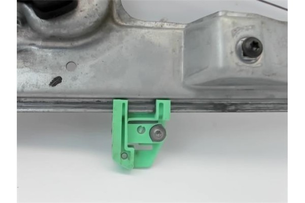 Recambio de mecanismo elevalunas delantero derecho para renault scenic ii (jm) referencia OEM IAM   