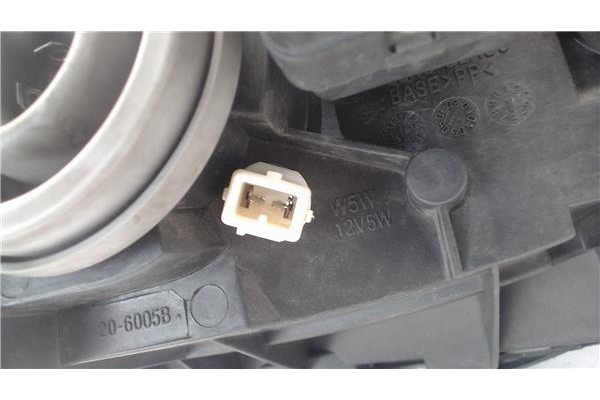 Recambio de faro delantero dcho para citroen saxo referencia OEM IAM 6205W2  
