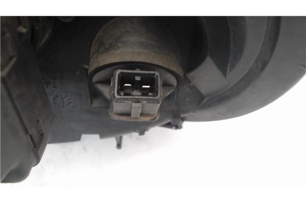 Recambio de faro delantero dcho para citroen saxo referencia OEM IAM 6205W2  