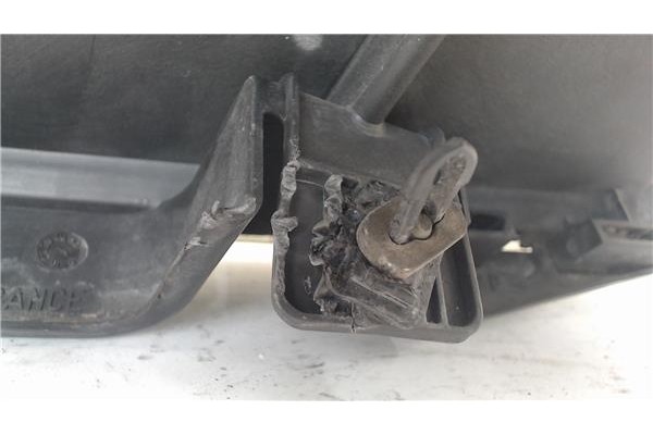 Recambio de faro delantero dcho para citroen saxo referencia OEM IAM 6205N5  