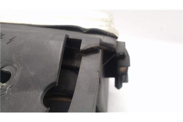 Recambio de faro delantero dcho para citroen saxo referencia OEM IAM 6205N5  