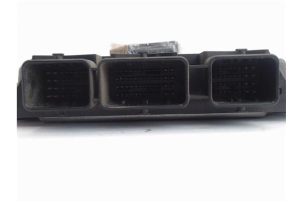 Recambio de centralita para renault scenic ii (jm) 1.9 dynamique referencia OEM IAM 0281012589 8200433197 