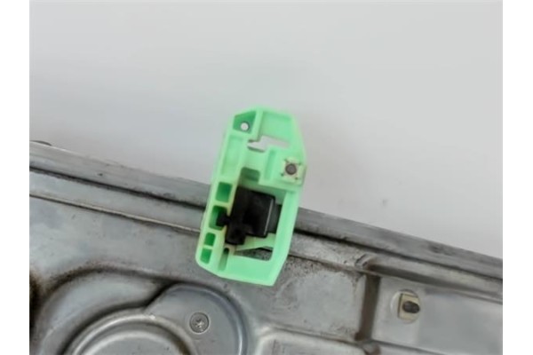 Recambio de mecanismo elevalunas delantero derecho para renault scenic ii (jm) referencia OEM IAM   