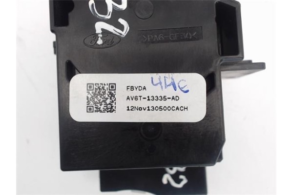 Recambio de mando intermitencia para ford c-max (cb3) referencia OEM IAM AV6T13335AD  
