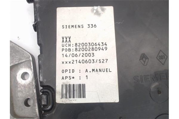 Recambio de centralita para renault megane ii berlina 5p 1.6 confort expression referencia OEM IAM 8200033233 8200298457 