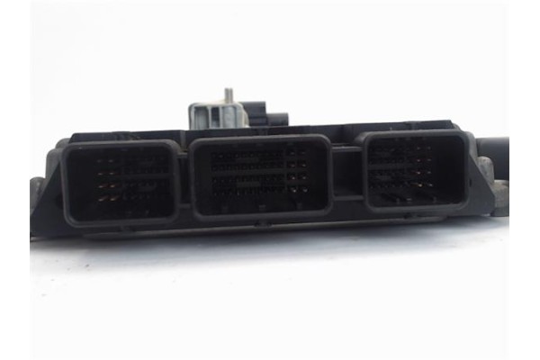 Recambio de centralita para renault megane ii berlina 5p 1.9 extreme referencia OEM IAM 0281011549 8200306434 