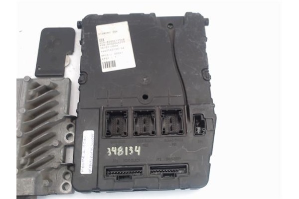 Recambio de centralita para renault megane ii berlina 5p 1.5 confort expression referencia OEM IAM 8200412548 820056863 