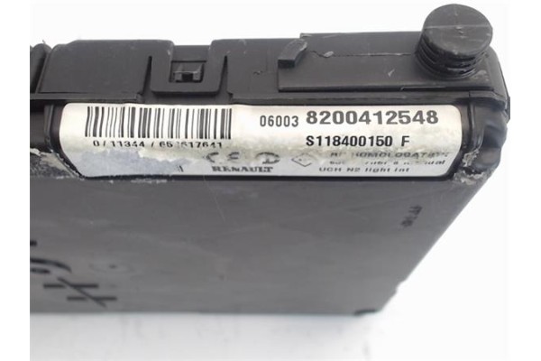 Recambio de centralita para renault megane ii berlina 5p 1.5 confort expression referencia OEM IAM 8200412548 820056863 
