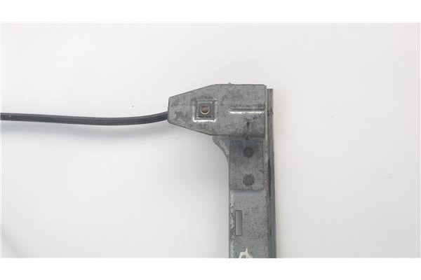 Recambio de mecanismo elevalunas delantero derecho para citroen xsara berlina referencia OEM IAM 400595T  
