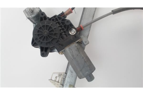 Recambio de mecanismo elevalunas delantero derecho para citroen xsara berlina referencia OEM IAM 400595T  