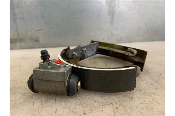 Recambio de tambor freno trasero derecho para rover 45 sedán (rt) 1.4 referencia OEM IAM E0772822L1  