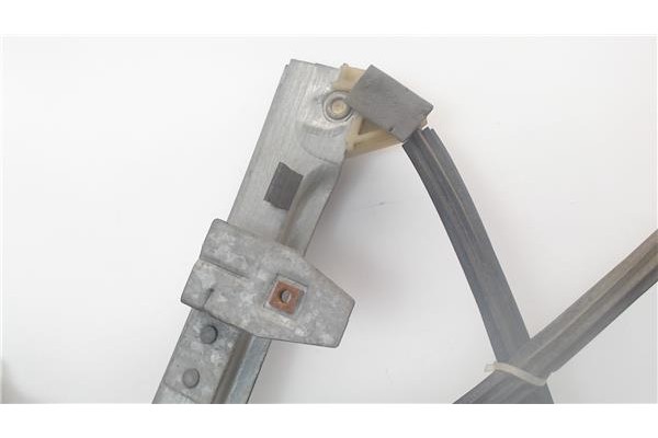 Recambio de mecanismo elevalunas delantero derecho para citroen xsara picasso referencia OEM IAM   