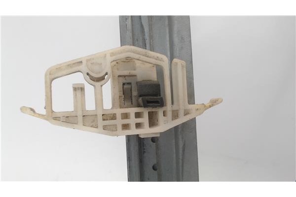 Recambio de mecanismo elevalunas delantero derecho para citroen xsara picasso referencia OEM IAM   