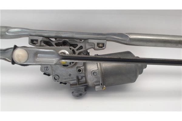 Recambio de motor limpiaparabrisas delantero para suzuki swift (agz/azh/nz) referencia OEM IAM 3811068L00 AE1593002820 