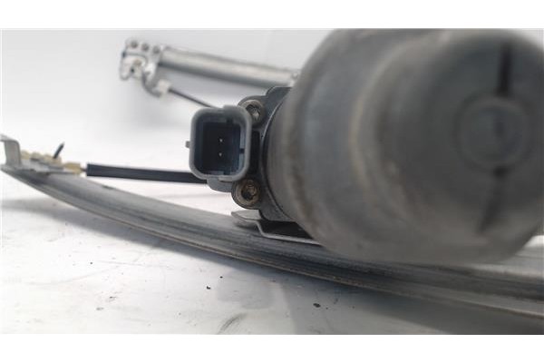 Recambio de mecanismo elevalunas delantero derecho para citroen xantia berlina referencia OEM IAM 400448A  