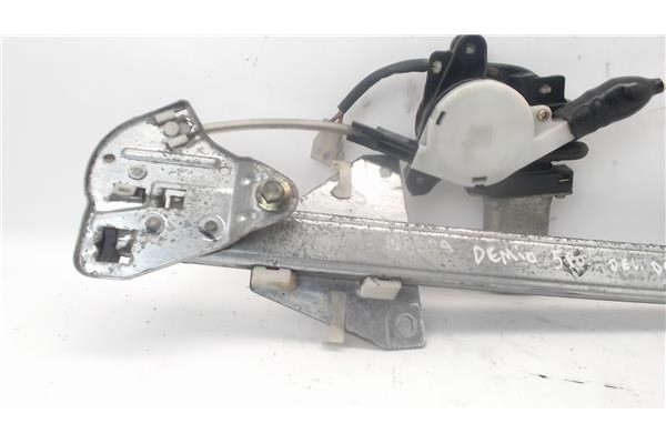 Recambio de mecanismo elevalunas delantero derecho para mazda demio (dw) referencia OEM IAM 3610061769  