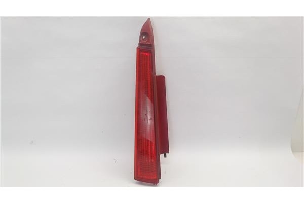 Recambio de piloto superior trasero izquierdo para citroen c4 berlina referencia OEM IAM 9655863880  