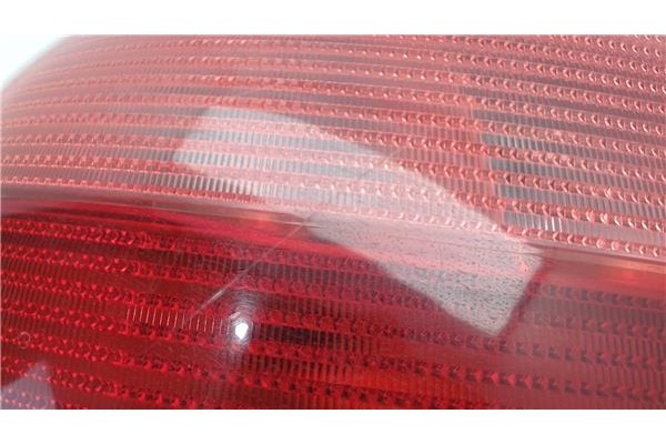 Recambio de piloto trasero izquierdo para peugeot 206 referencia OEM IAM 6350P1  