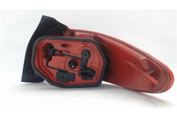 Recambio de piloto trasero izquierdo para peugeot 206 referencia OEM IAM 6350P1  