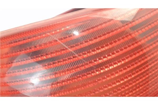 Recambio de piloto trasero izquierdo para peugeot 206 referencia OEM IAM 6350S0  