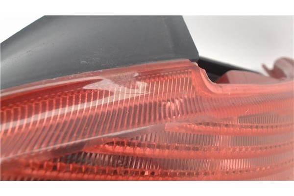 Recambio de piloto trasero derecho para peugeot 206 referencia OEM IAM 12627037   Recambio de piloto trasero derecho para peugeot 206 referencia OEM IAM 12627037