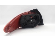 Recambio de piloto trasero derecho para peugeot 206 referencia OEM IAM 12627037  