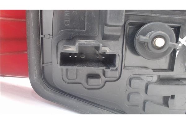 Recambio de piloto trasero derecho para peugeot 206 referencia OEM IAM 12627037   Recambio de piloto trasero derecho para peugeot 206 referencia OEM IAM 12627037