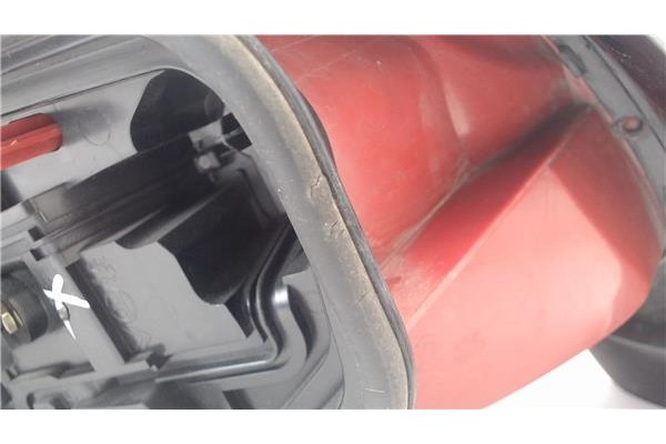 Recambio de piloto trasero derecho para peugeot 206 referencia OEM IAM 12627037   Recambio de piloto trasero derecho para peugeot 206 referencia OEM IAM 12627037