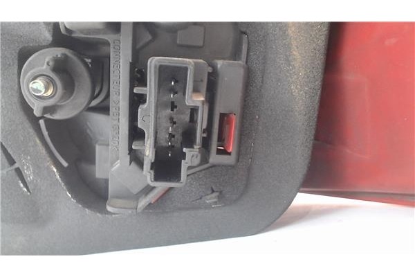 Recambio de piloto trasero izquierdo para peugeot 206 referencia OEM IAM 6350S0  