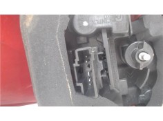 Recambio de piloto trasero derecho para peugeot 206 referencia OEM IAM 12627037  