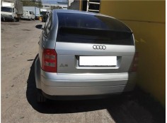 audi a2 (8z) del año 2001