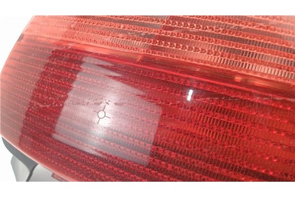 Recambio de piloto trasero derecho para peugeot 206 referencia OEM IAM 6351P1   Recambio de piloto trasero derecho para peugeot 206 referencia OEM IAM 6351P1