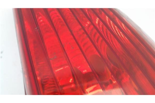 Recambio de piloto trasero derecho para citroen c4 berlina referencia OEM IAM 9655863980   Recambio de piloto trasero derecho para citroen c4 berlina referencia OEM IAM 9655863980