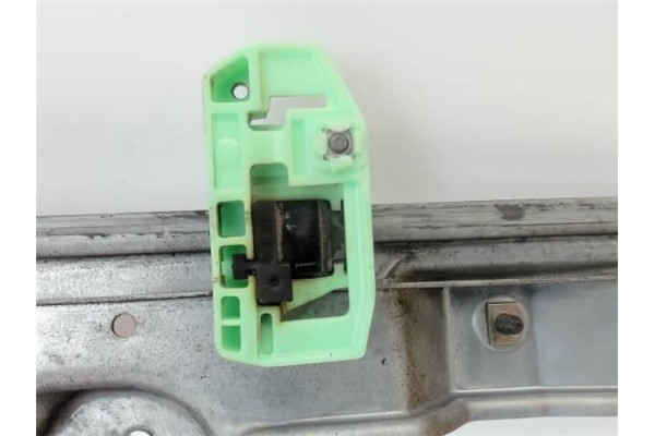 Recambio de mecanismo elevalunas delantero derecho para renault scenic ii (jm) referencia OEM IAM   